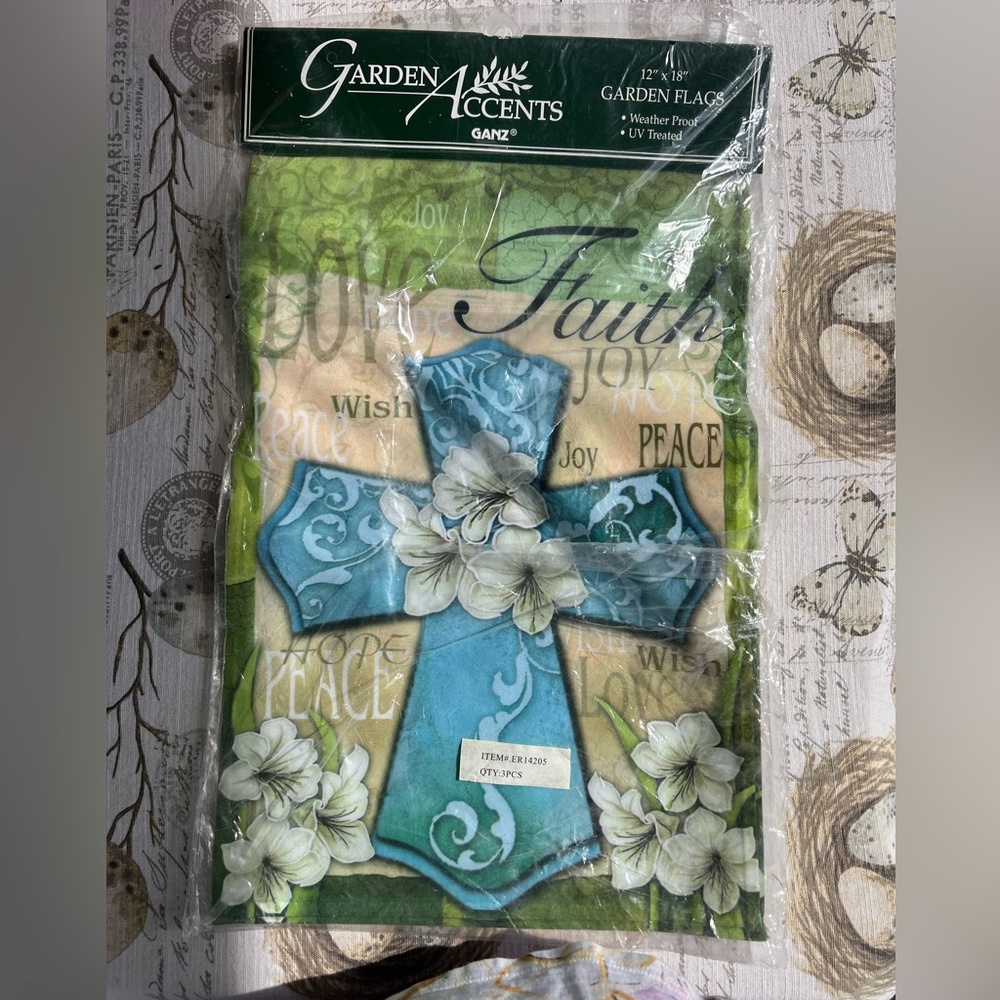 NEW Ganz “Faith” Garden Flag – 12” x 18”